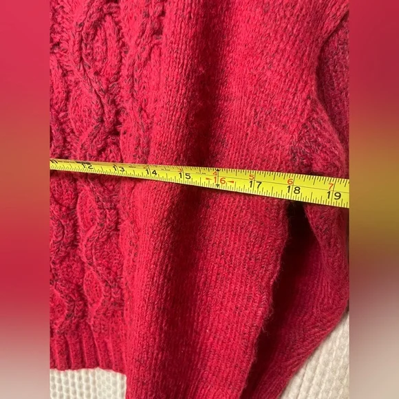 White House Black Market NWT Crimson Sweater Size Med pit to pit 22 - Picture 3 of 5